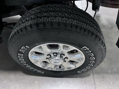 Used 2024 RAM 2500 Laramie w/ Safety Group image 7