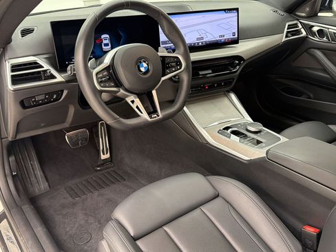 Used 2025 BMW 430i xDrive Coupe w/ M Sport Package AWD/4WD image 4