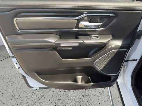 Used 2022 RAM 1500 Laramie w/ Sport Appearance Package AWD/4WD image 17