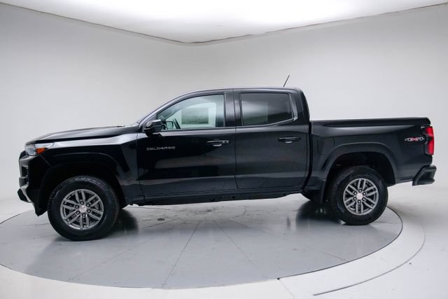 New 2026 Chevrolet Colorado LT w/ LT Convenience Package AWD/4WD image 3