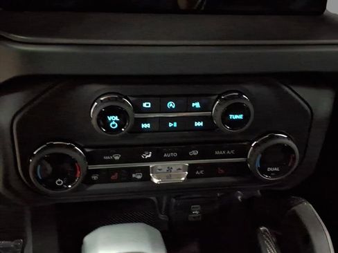 New 2025 Ford Bronco Raptor w/ Interior Carbon Fiber Pack AWD/4WD image 23