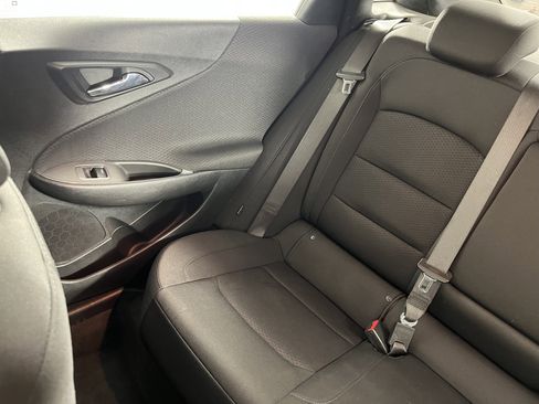 Used 2020 Chevrolet Malibu LT image 21