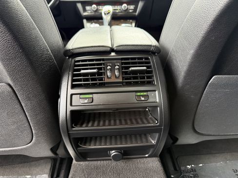 Used 2016 BMW 528i xDrive Sedan AWD/4WD image 16