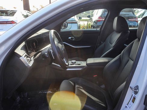 Used 2024 BMW 330i Sedan image 17