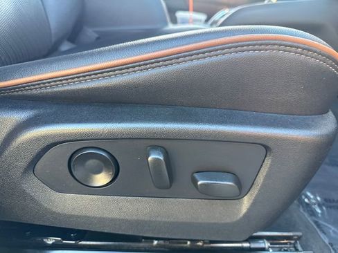 Used 2023 GMC Canyon AT4 w/ AT4 Premium Package image 16