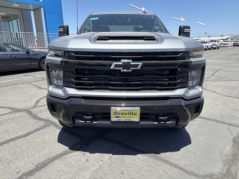 New 2026 Chevrolet Silverado 2500 Custom w/ Custom Value Package AWD/4WD image 7