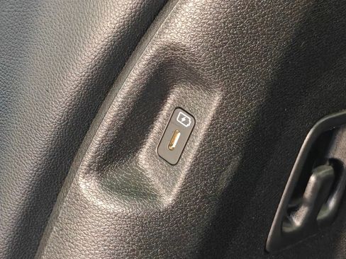 Used 2023 Kia Sportage SX FWD image 48