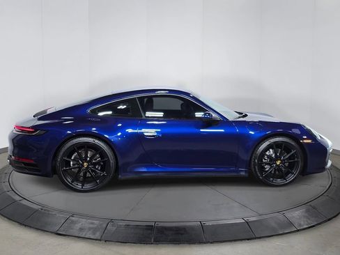 Used 2021 Porsche 911 Carrera RWD image 8
