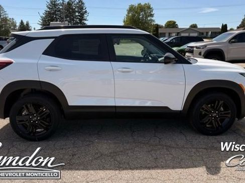 New 2026 Chevrolet TrailBlazer LT w/ Convenience Package AWD/4WD image 8
