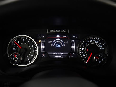 Used 2020 RAM 1500 Laramie AWD/4WD image 22