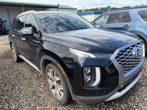 Used 2021 Hyundai Palisade SEL w/ Premium Package FWD image 2