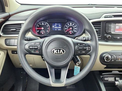Used 2016 Kia Sorento AWD image 28