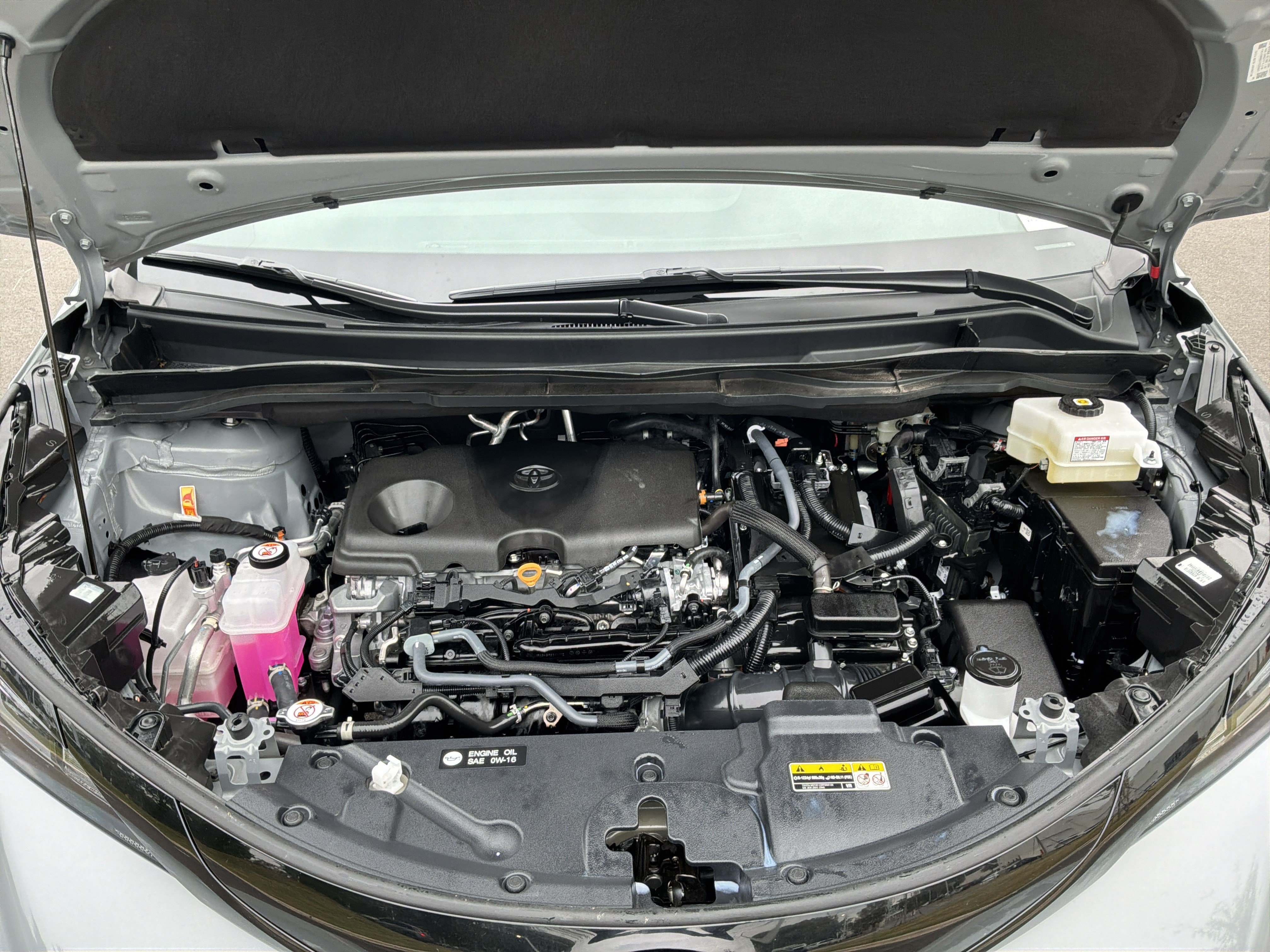 Used 2026 Toyota Sienna XSE FWD image 35