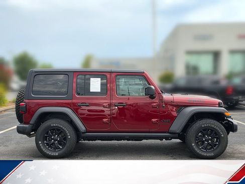 Used 2021 Jeep Wrangler Unlimited Sport AWD/4WD image 4