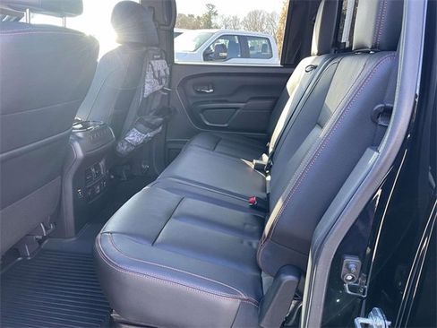 Used 2024 Nissan Titan PRO-4X w/ Pro-4x Convenience Package image 27