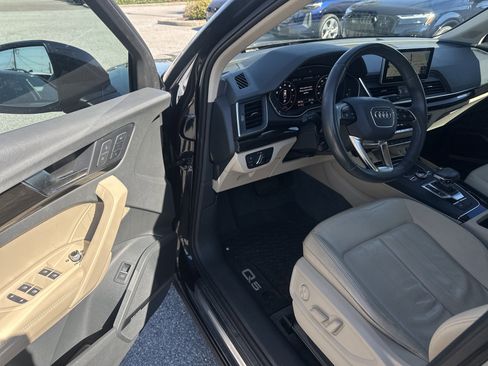 Used 2019 Audi Q5 2.0T Premium Plus w/ Premium Plus Package image 10