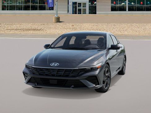 New 2026 Hyundai Elantra Sport image 6