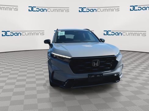 Used 2025 Honda CR-V Sport-L image 3