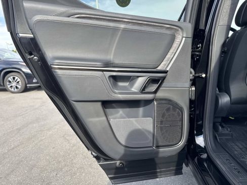 Used 2022 Rivian R1T Adventure AWD/4WD image 25