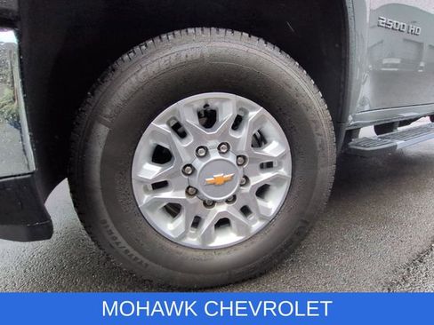 Used 2025 Chevrolet Silverado 2500 LT w/ All Star Edition image 33
