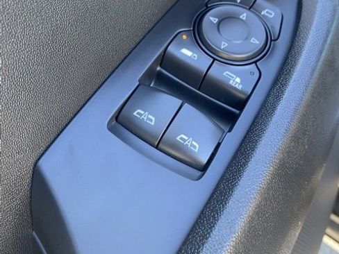 Used 2023 Chevrolet Camaro LT image 17