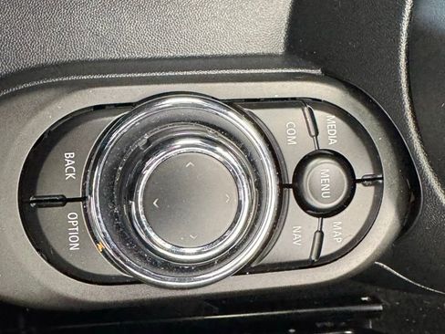 Used 2023 MINI Cooper S image 15