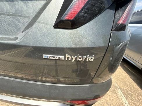 Used 2022 Hyundai Tucson Limited AWD/4WD image 7