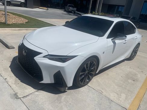 Used 2022 Lexus IS 350 F Sport RWD image 4