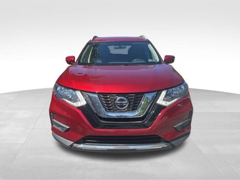 Used 2018 Nissan Rogue SV AWD/4WD image 9