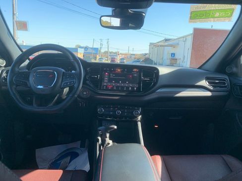 Used 2024 Dodge Durango GT image 27