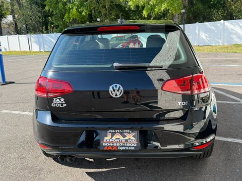 Used 2015 Volkswagen Golf TDI S image 5