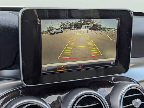 Used 2018 Mercedes-Benz C 300 Sedan image 17