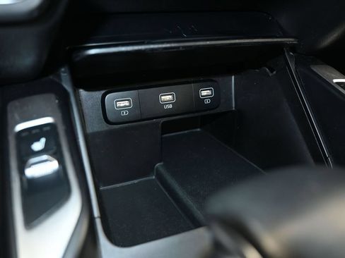 Used 2021 Kia Sorento S FWD image 26