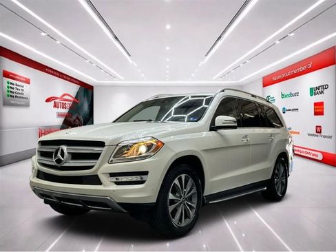 Used 2015 Mercedes-Benz GL 450 4MATIC w/ Appearance Package image 4
