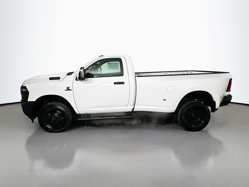 New 2026 RAM 3500 Tradesman AWD/4WD image 4