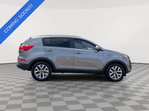 Used 2016 Kia Sportage LX w/ LX Popular Package AWD/4WD image 9