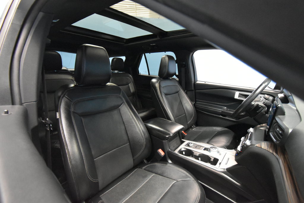 Used 2020 Ford Explorer Limited AWD/4WD image 30