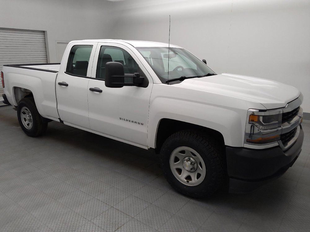 Used 2017 Chevrolet Silverado 1500 W/T w/ Trailering Package RWD image 11