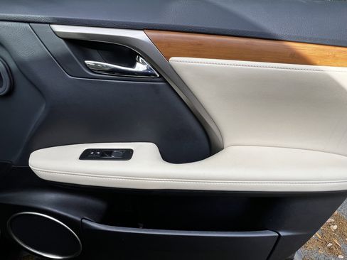 Used 2021 Lexus RX 350 FWD w/ Premium Package image 43