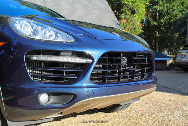 Used 2012 Porsche Cayenne Turbo AWD/4WD image 64