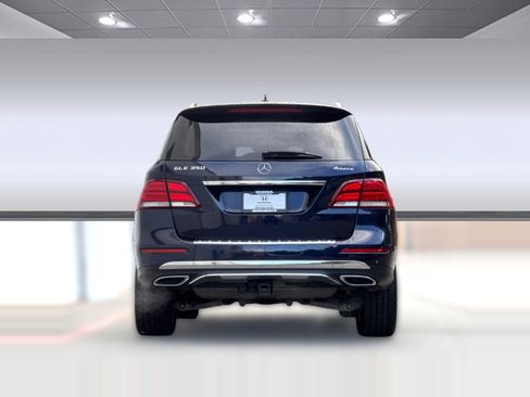 Used 2018 Mercedes-Benz GLE 350 4MATIC image 9