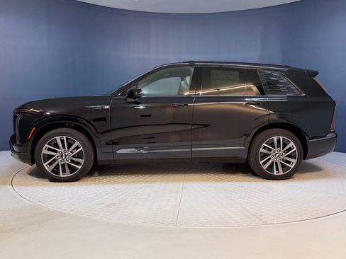 New 2026 Cadillac Vistiq Sport image 2