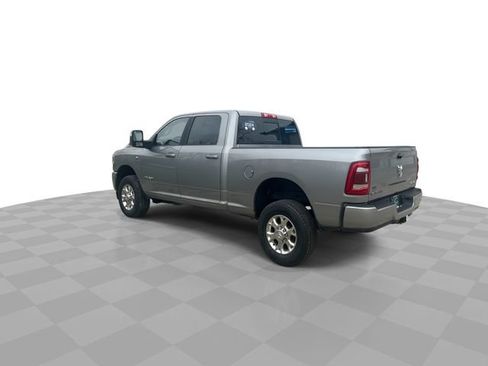Used 2024 RAM 2500 Laramie AWD/4WD image 7