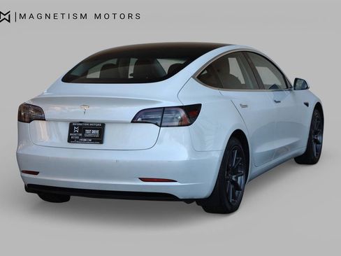 Used 2020 Tesla Model 3 Standard Range Plus image 7