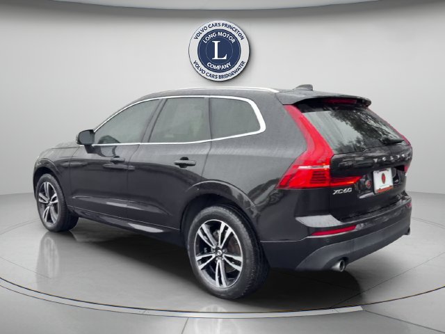 Used 2020 Volvo XC60 T5 Momentum w/ Protection Package AWD/4WD image 5