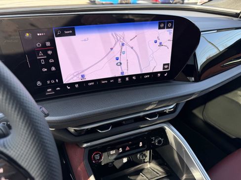 New 2025 Audi SQ5 Premium Plus image 22