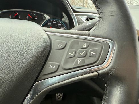 Used 2016 Chevrolet Malibu LT image 33