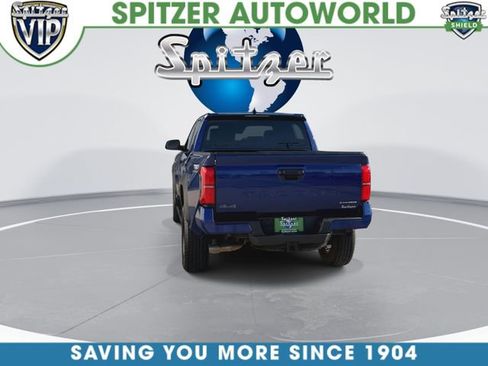 Used 2025 Toyota Tacoma TRD Off-Road AWD/4WD image 8