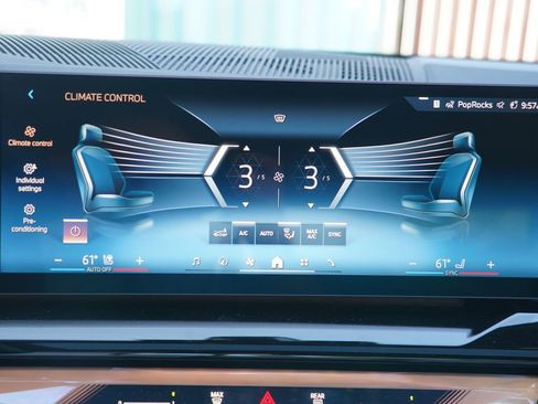 New 2026 BMW i5 eDrive40 w/ M Sport Package image 17