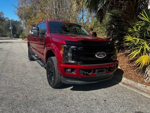 Used 2019 Ford F250 Lariat image 7